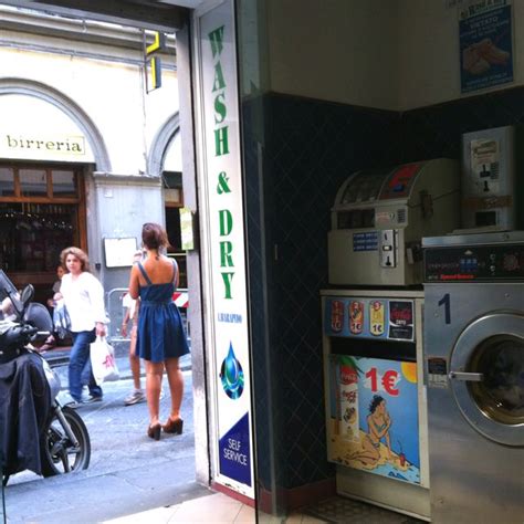 florence italy laundromat|More.